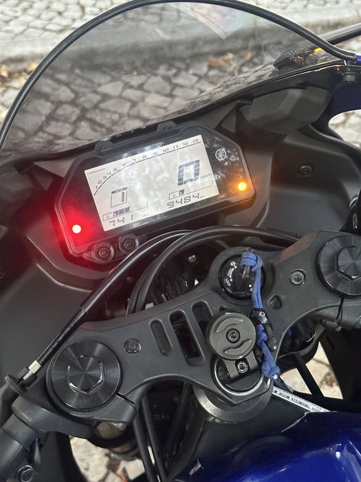 Yamaha R3 2025  Como Nova