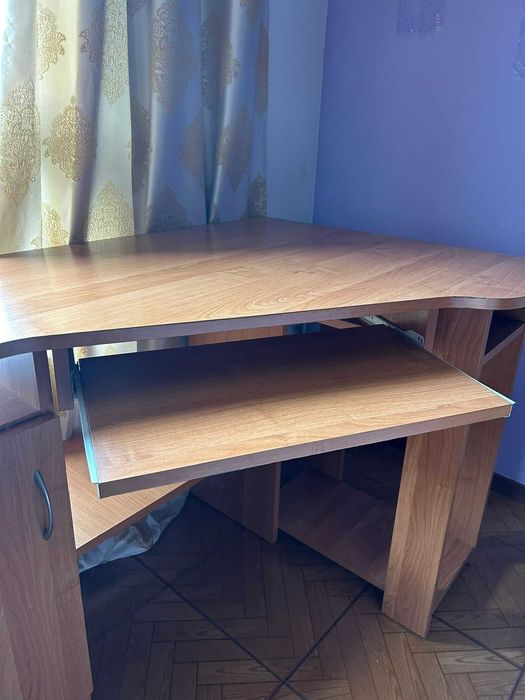 Mesa de canto para escritório/quarto