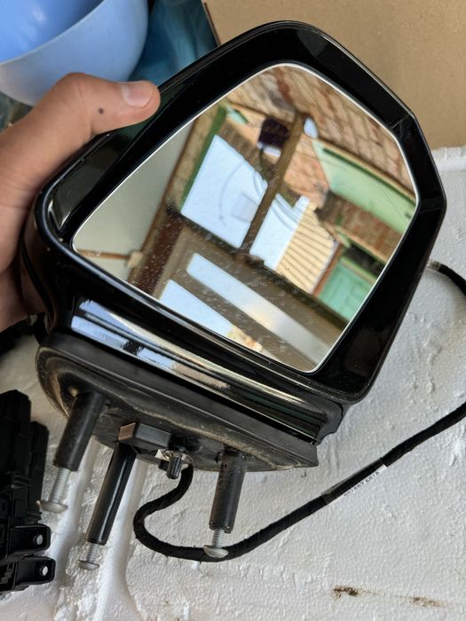 Зеркала ML W164, блоки в двери