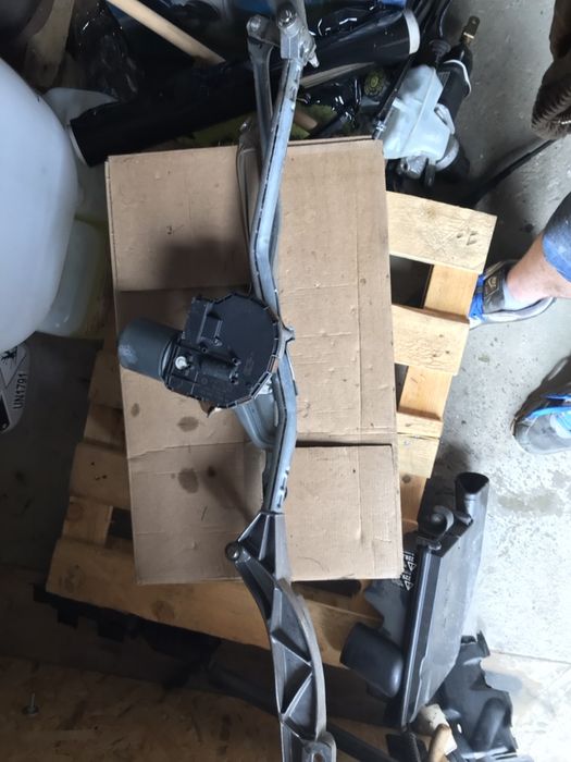 Mechanizm Wycieraczek Silnik w 211 Europa