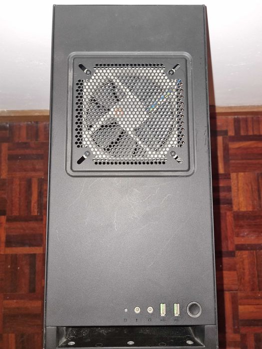 VENDO PC GAMING RYZEN 5 | GTX 1660 SUPER | 32GB RAM | NZXT Razer