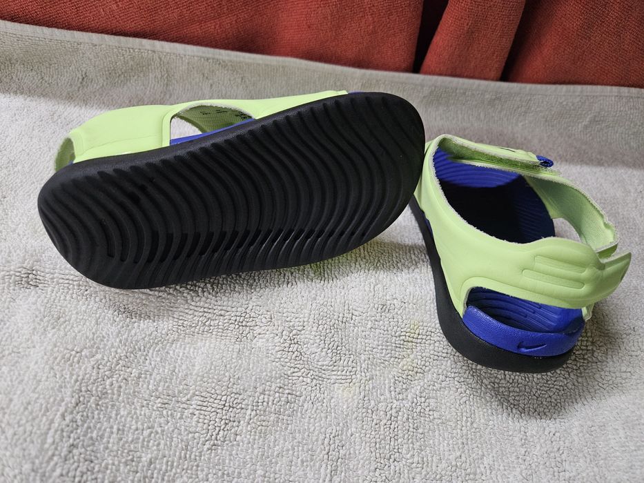 Sandálias criança nike T22