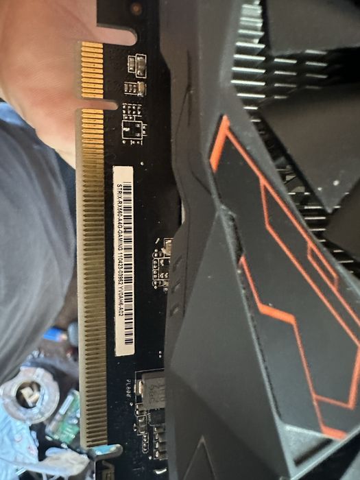 pc gaming com ecra