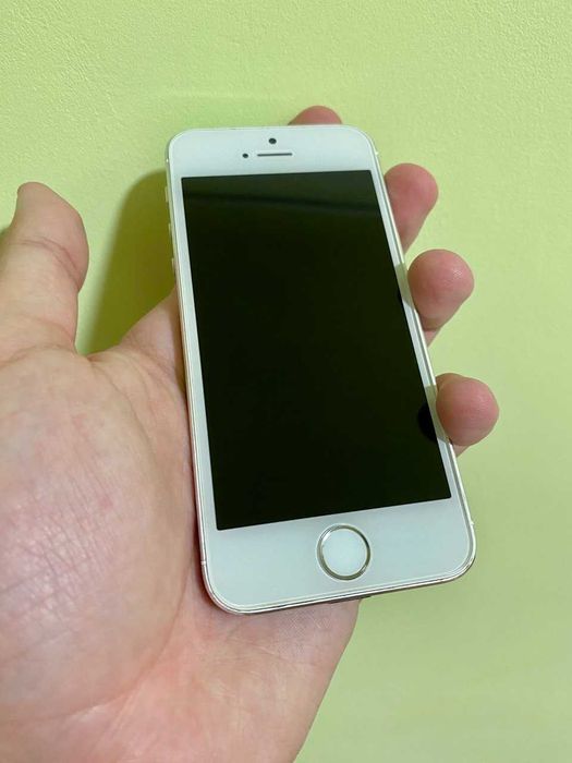 iPhone 5S на запчастини чи відновлення