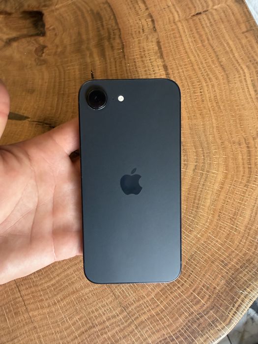 Iphone 16e 128GB