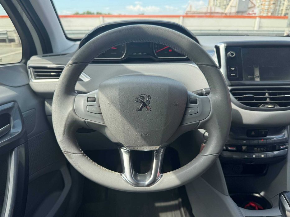 Peugeot 208 2013 VIN VF3CC9HJCDT158310 фото оголошення 15 з 24