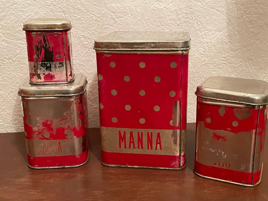 Банки контейнеры 18 шт для сыпучих продуктов Norma Таллин СССР 1970е
