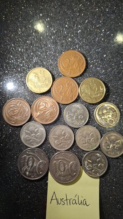 Moedas antigas colecionáveis