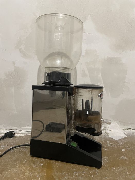 Кофемолка профессиональная GGM Gastro MC1-IN Cunill