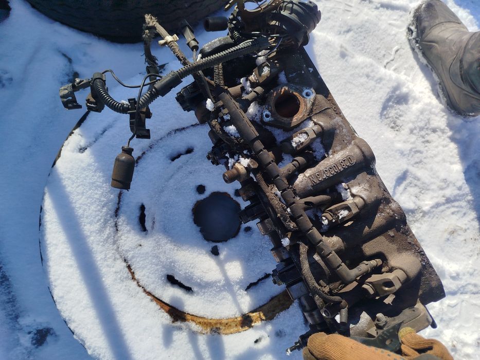 VW PASSAT 1.9 TDI Головка блоку циліндрів, ГБЦ КОМПЛЕКТ  форсунки