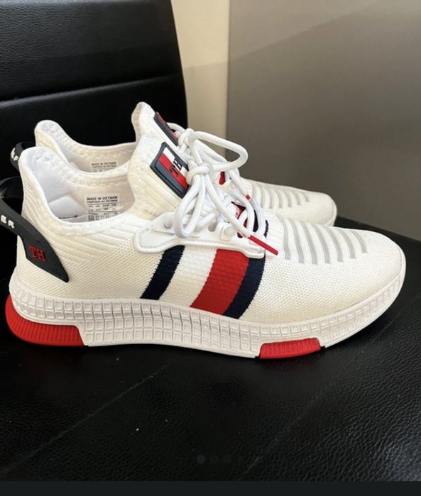 Buty damskie sportowe