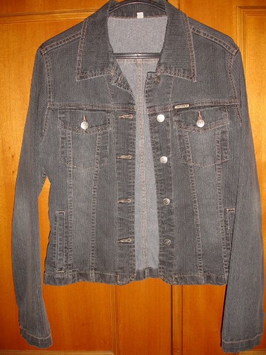 casacos tamanho 36 e M