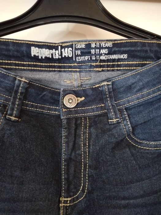 Spodnie 146 jak nowe