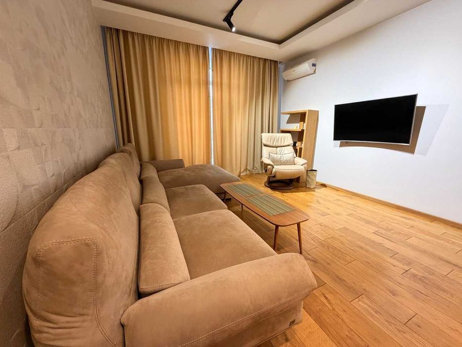 Без комісії, 2к квартира, 67м², меблі, техніка