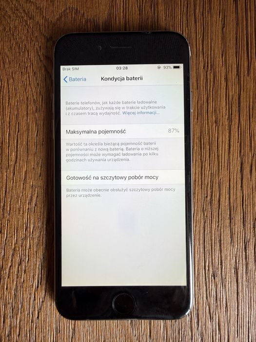 IPhone 8 64GB  85% baterii srebrny