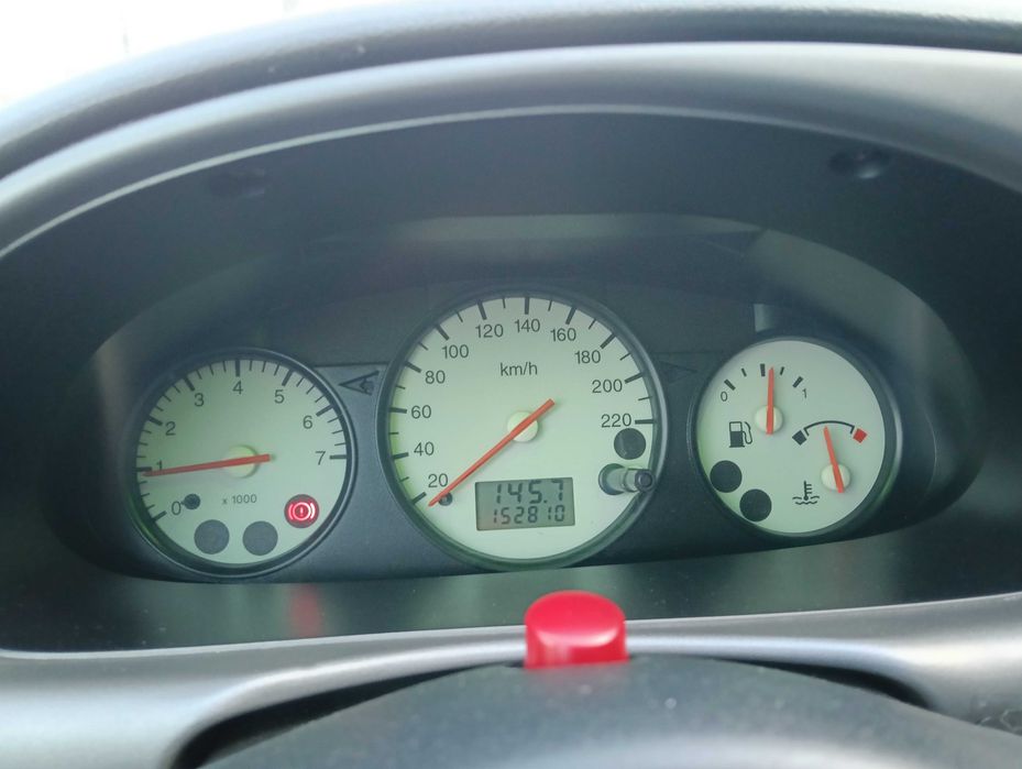 Ford fiesta mk4 ano 2000 sem AC
