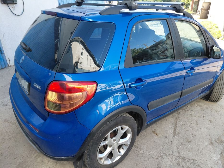Продам Suzuki SX4 2012