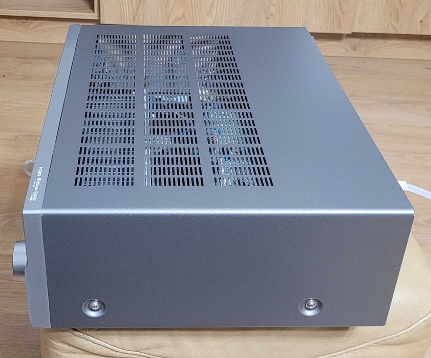 Yamaha RX-V467 amplituner 5.1 HDMI pilot super stan