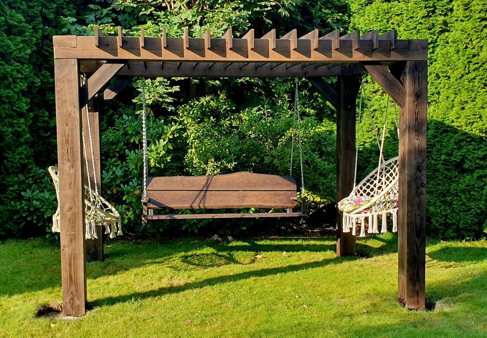 Huśtawka ogrodowa -nowoczesny styl.