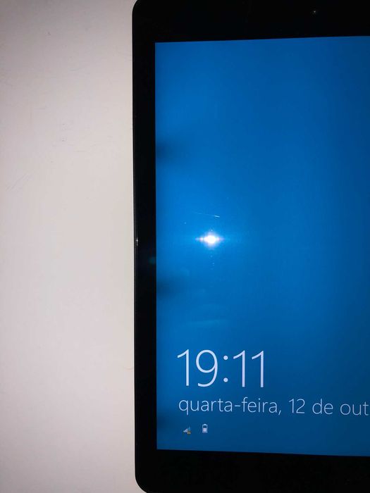 Tablet Windows Kubo 9.6" + Capa Universal