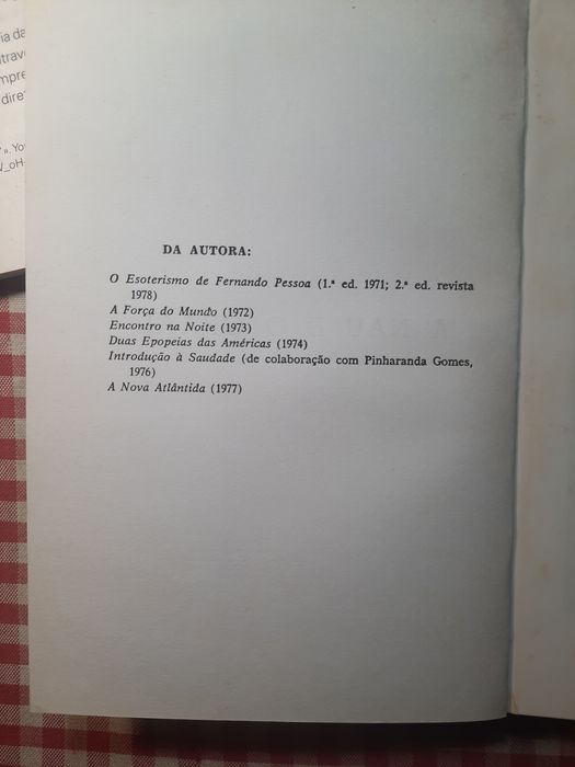A Nau e o Graal  Dalila L. Pereira  da Costa