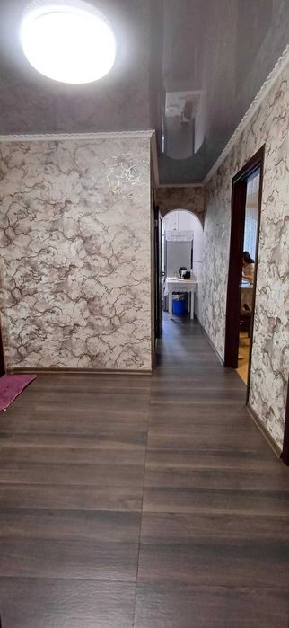 Продаж 3 кімнатної квартири Польова