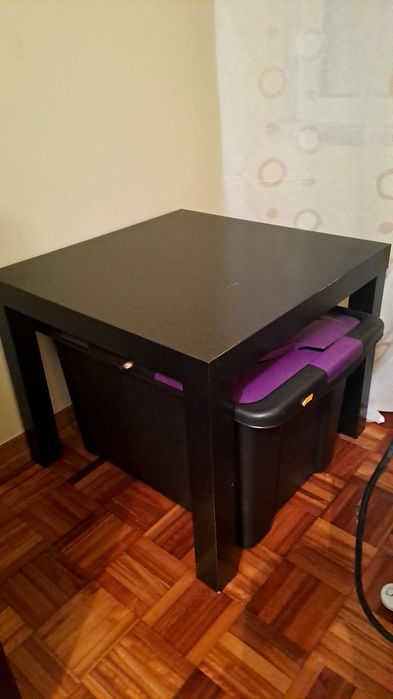 Mesa apoio ikea preta