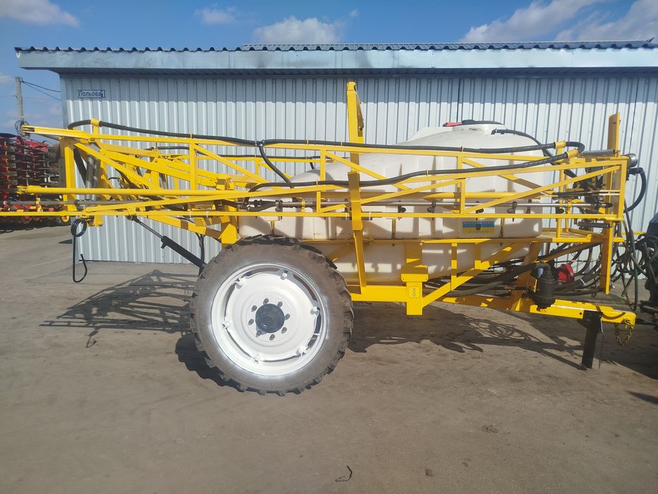 Обприскувач ОП 2000