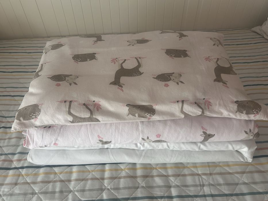 Conjunto Berço + Muda Fraldas + Roupa Cama
