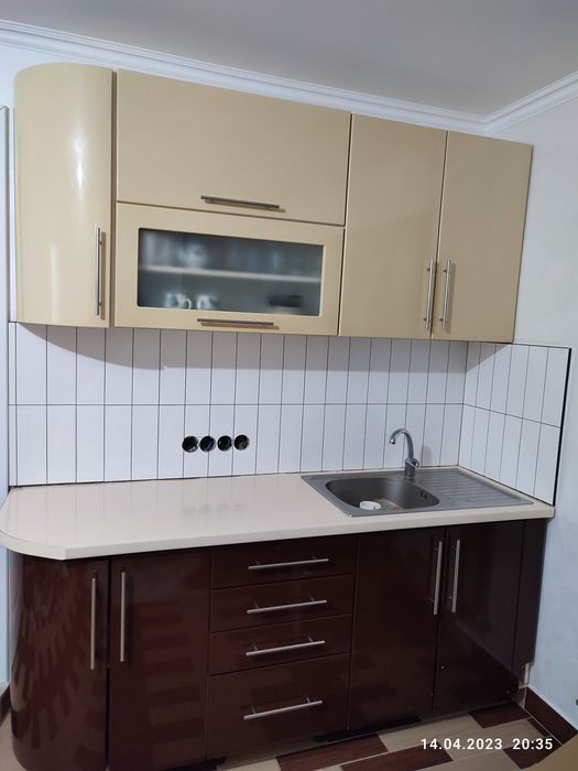 Кухня МДФ(фарбований) на дві стіни