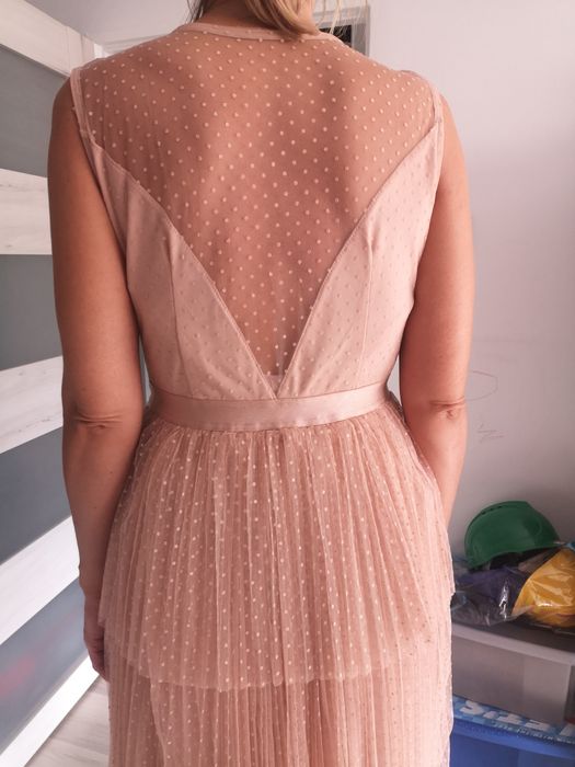 Nowa sukienka wieczorowa, midi, pudrowy róż, M/L, wesele, chrzciny