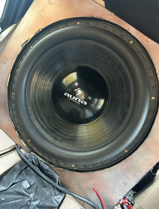 Auna Coloss 24” - 24 calowy subwoofer car audio / home audio + obudowa