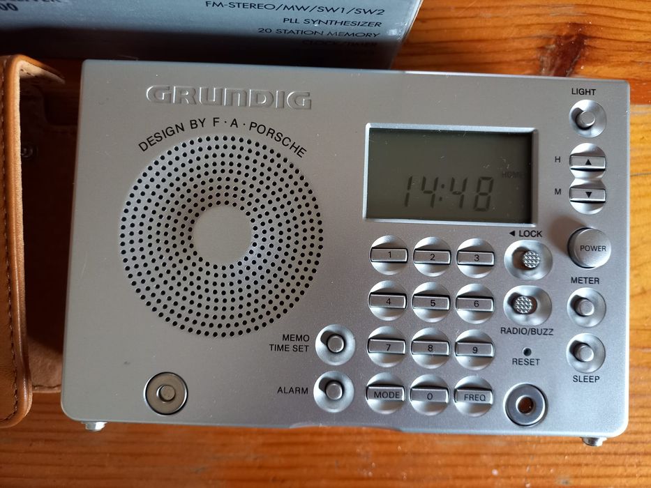 Radio Grundig World Receiver YB-P 2000