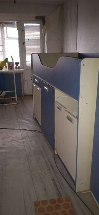 Продам мебель кровать / шкаф