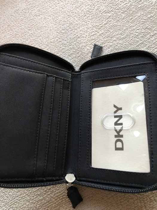 Carteira preta Nylon DKNY