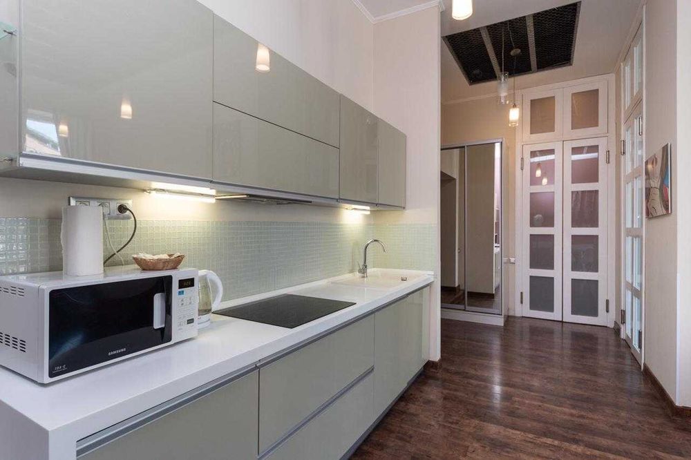 2к в центрі над метро Пл. Героїв України, Гулівер 5 хв.пішки