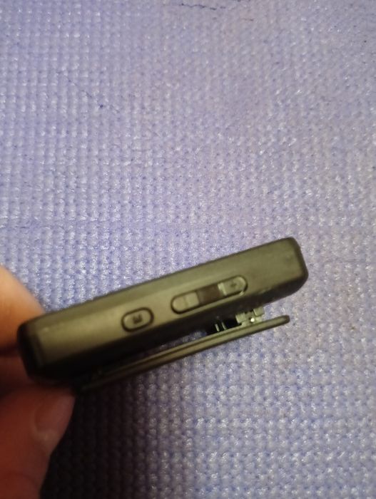 Мп-3 плеер с блютуз.