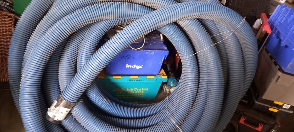 Szprzedam rurę niepieskom do ziemi