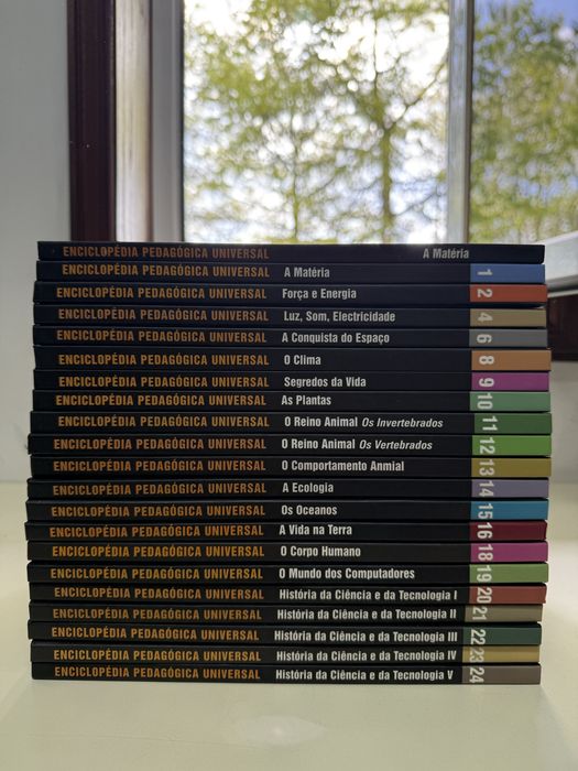 Enciclopédias Pedagógicas Universais