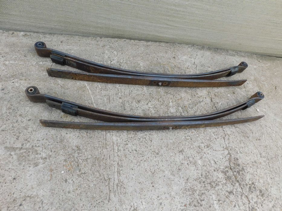 Resory tył potrójne komplet bliźniak Mercedes Sprinter VW LT 46 1995-2006