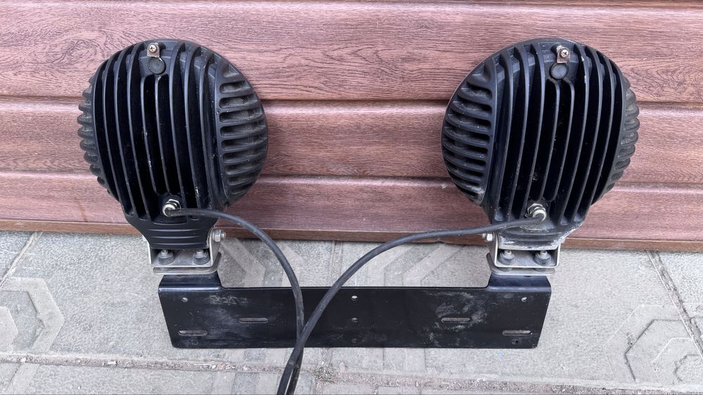 Фари автомобільні лед