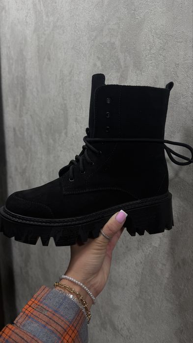 Ботинки женские