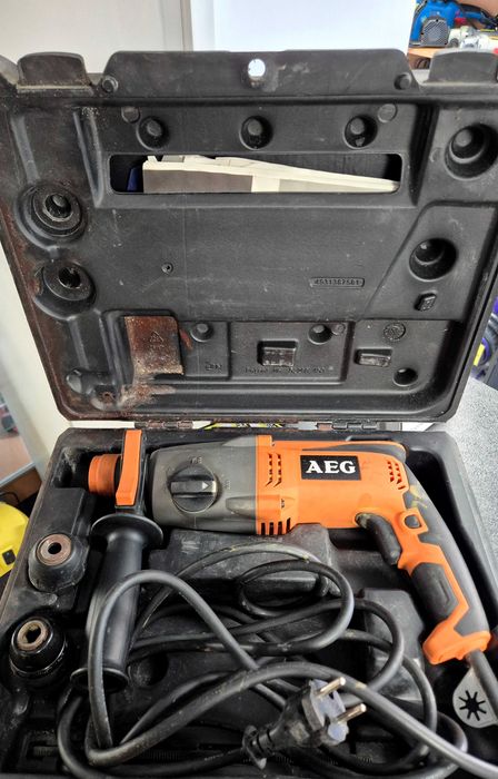 Młotowiertarka AEG KH 24 XE, 720W, Komis Jasło Czackiego