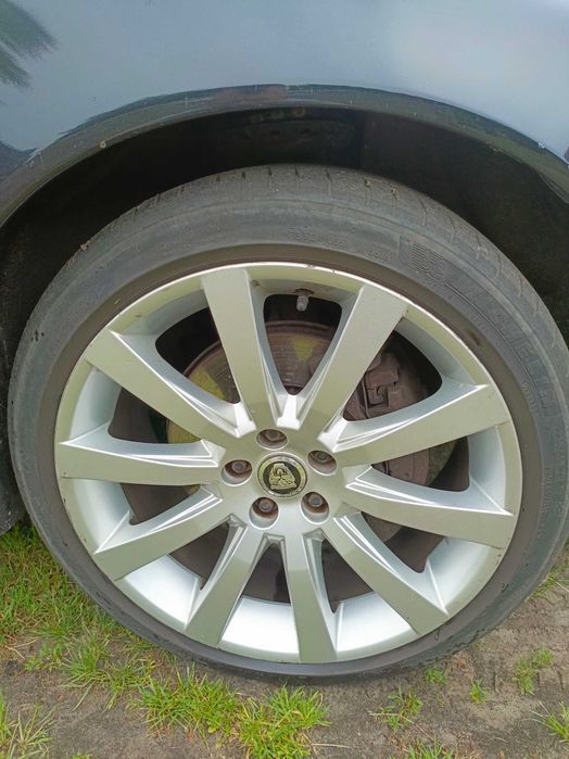 Kola 19 Volvo 5x108 Jaguar Michelin 225*45*19