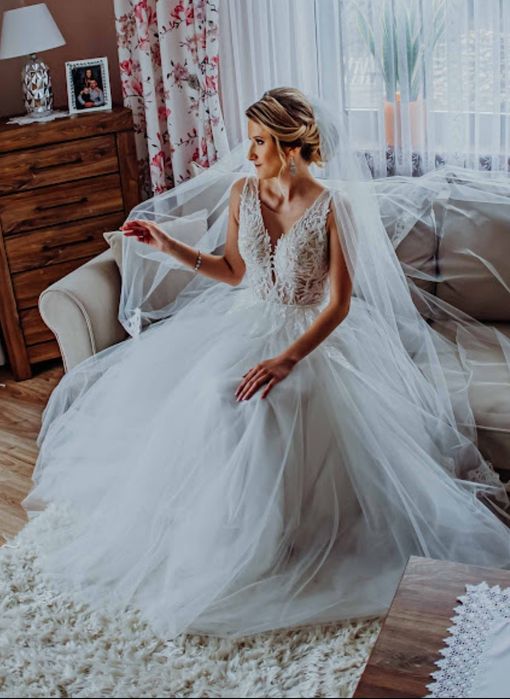 Piękna suknia ślubna