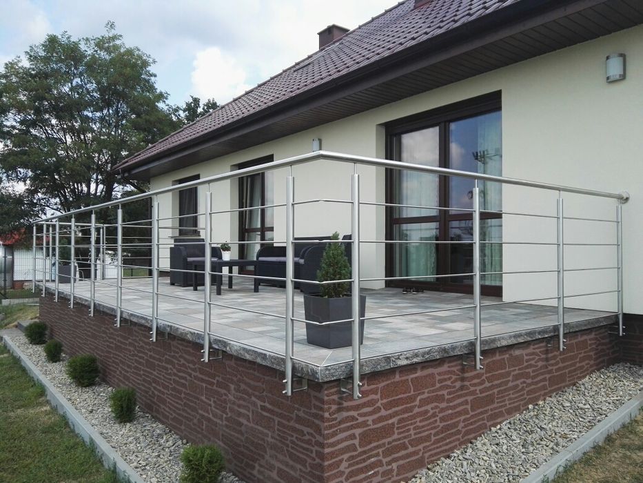 Balustrady, poręcze ze stali nierdzewnej Inox
