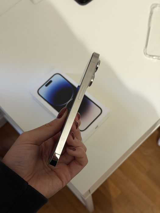 Iphone 14pro + 3 capas