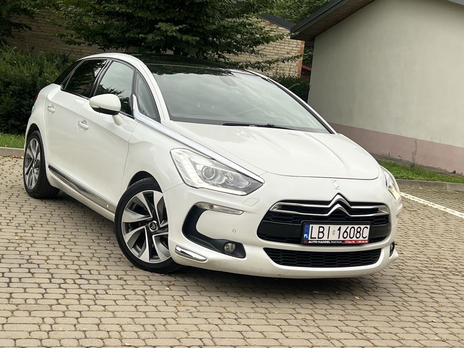 Citroen DS5 2.0HDI 163KM Automat 2012 Biała Perła Alcantara Panorama G. Fotele LED PDC Hak