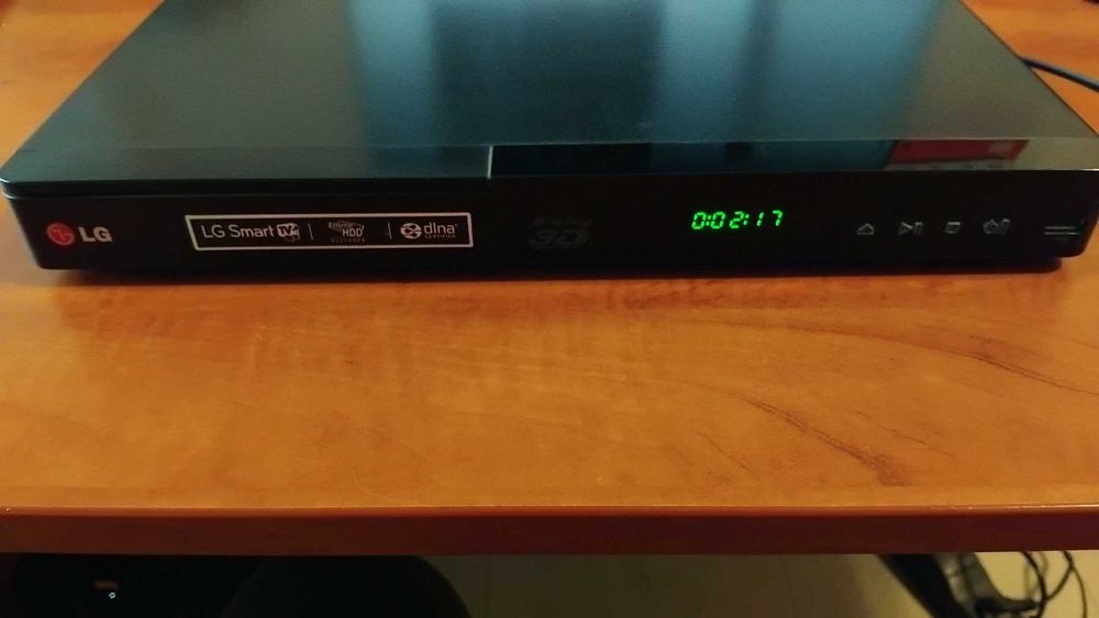 Odtwarzacz DVD Blu-ray LG BP440