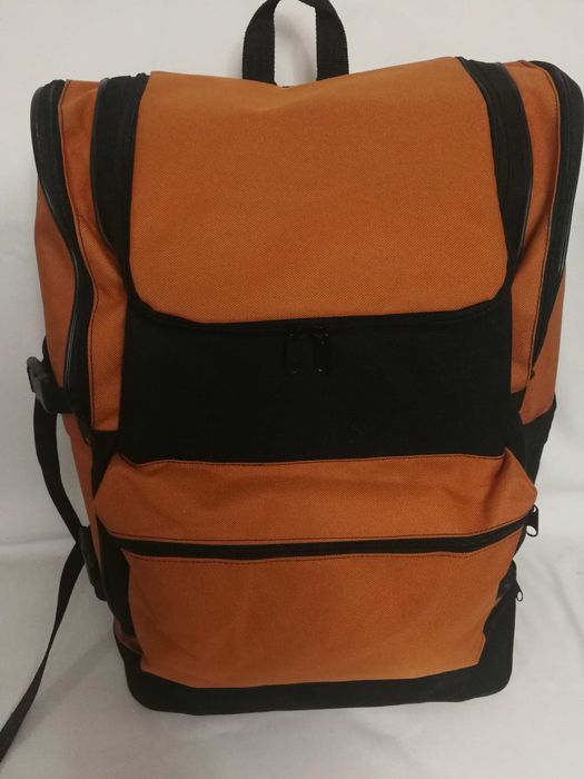 Plecak turystyczny, 30 litrów.